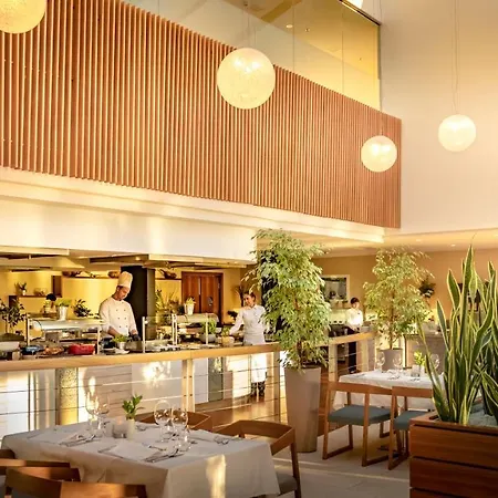 Otel President Hotel, Valamar Collection 5*