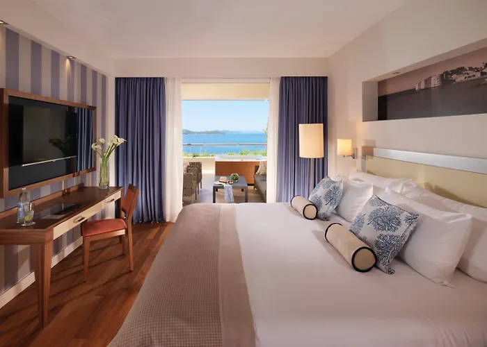 President Hotel, Valamar Collection Hotel 5*