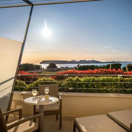 President Hotel, Valamar Collection 5*