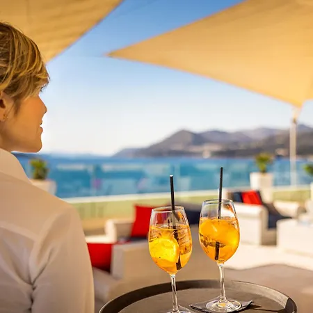 President Hotel, Valamar Collection Hotel 5*