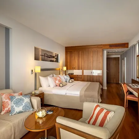 President Hotel, Valamar Collection Hotel