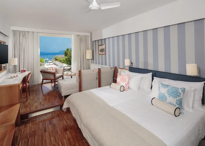 President Hotel, Valamar Collection Hotel