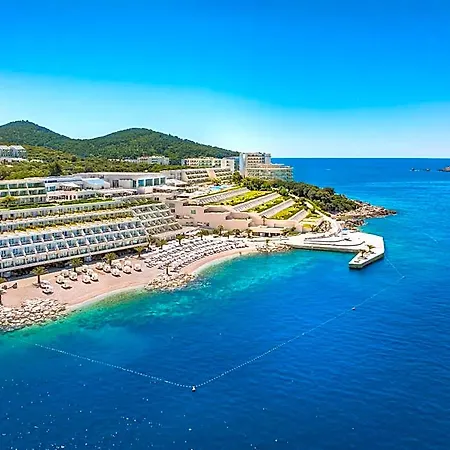 President Hotel, Valamar Collection Hotel 5*