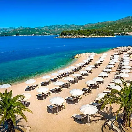 President Hotel, Valamar Collection Hotel 5*