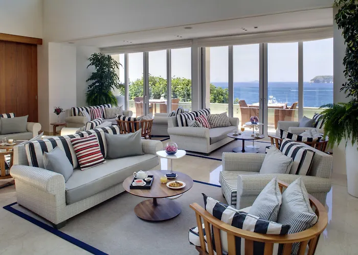 President Hotel, Valamar Collection Otel