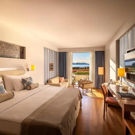 President Hotel, Valamar Collection Hotel