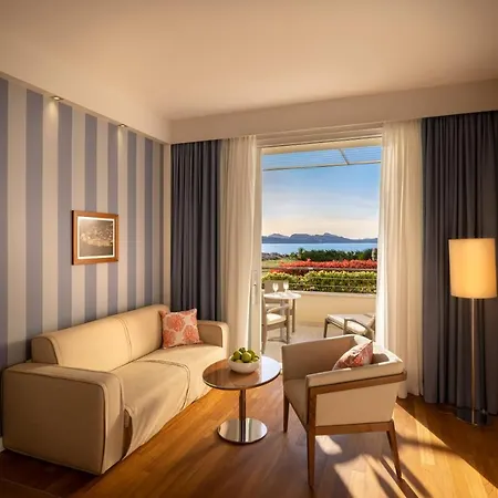 President Hotel, Valamar Collection Hotel